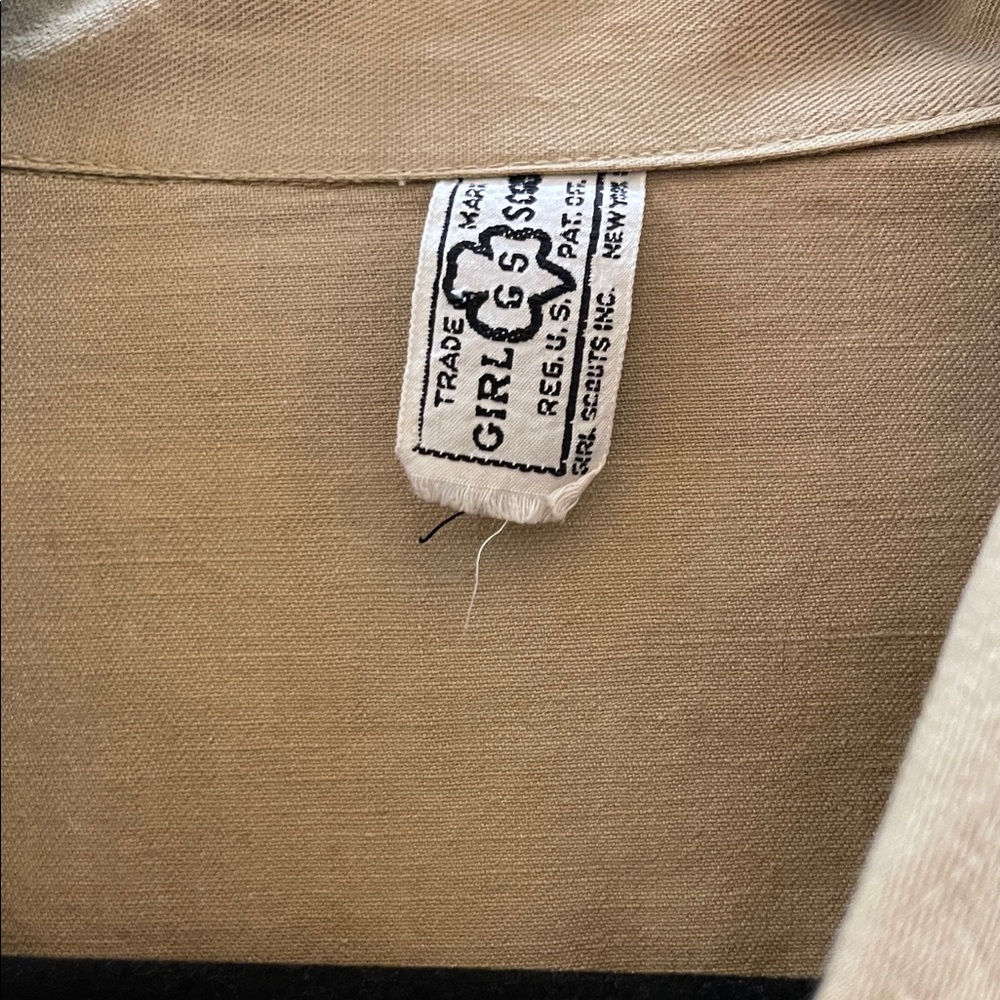 Girl scout trench with all the patches - Picture 2 of 7